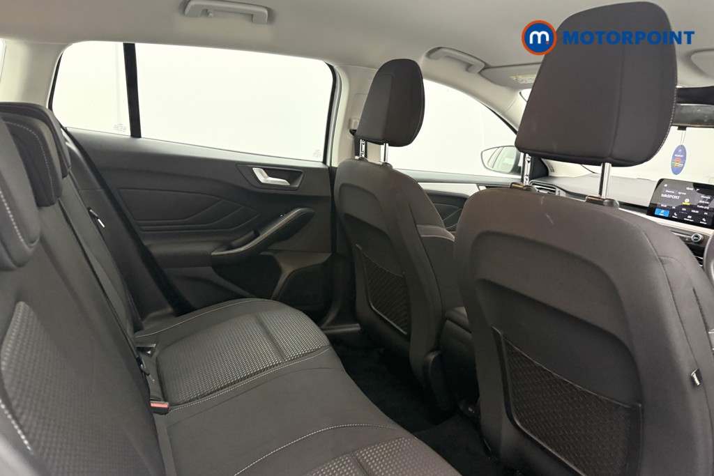 Ford Focus Zetec Manual Petrol Estate - Stock Number (1596269) - 13th supplementary image