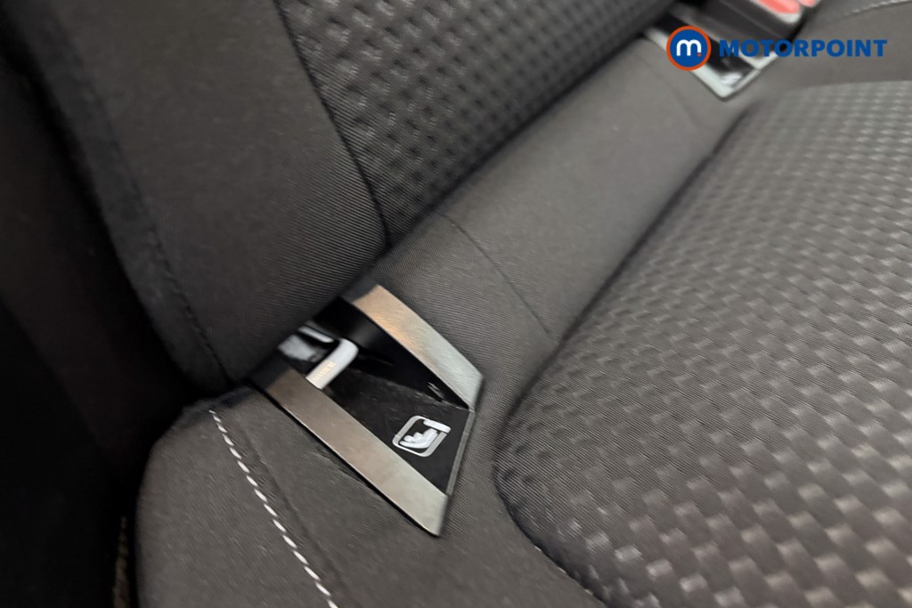 Ford Focus Zetec Manual Petrol Estate - Stock Number (1596269) - 15th supplementary image