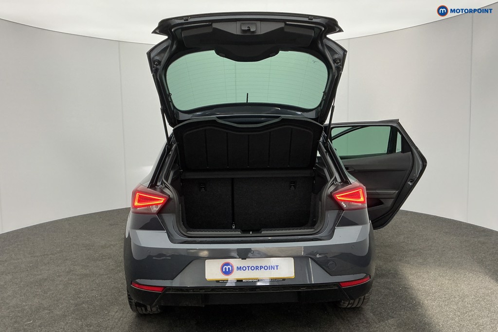 Seat Ibiza Xcellence Lux Manual Petrol Hatchback - Stock Number (1596410) - 3rd supplementary image