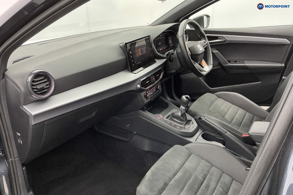 Seat Ibiza Xcellence Lux Manual Petrol Hatchback - Stock Number (1596410) - 9th supplementary image