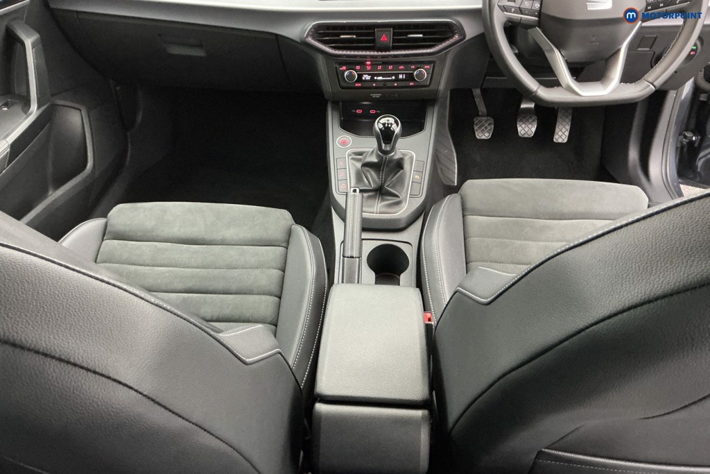 Seat Ibiza Xcellence Lux Manual Petrol Hatchback - Stock Number (1596410) - 11th supplementary image