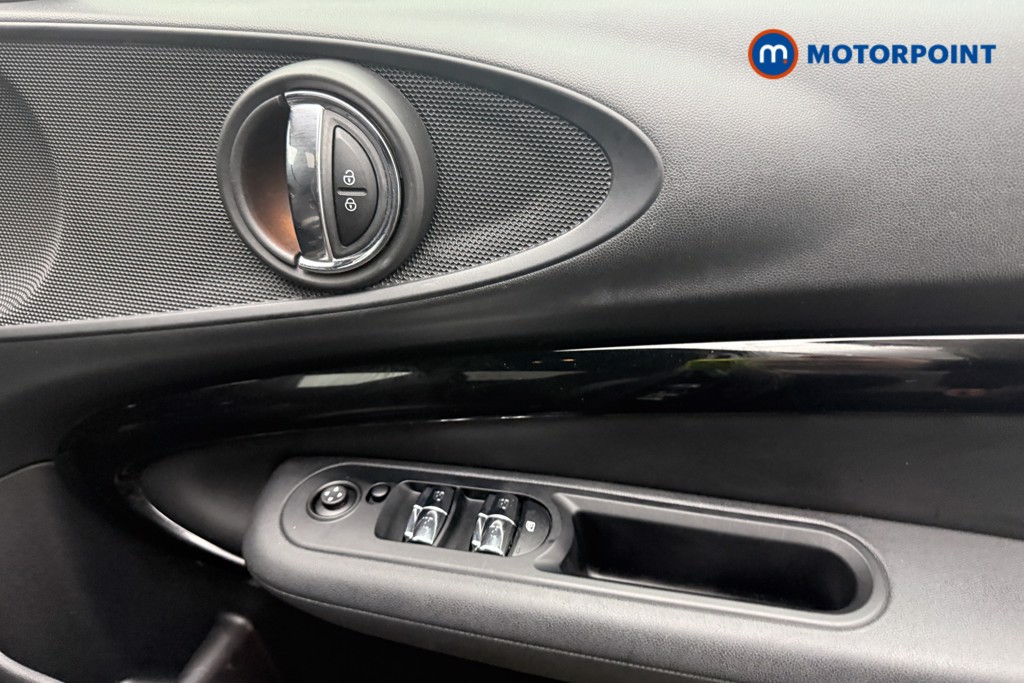 Mini Clubman Cooper S Shadow Edition Manual Petrol Estate - Stock Number (1598062) - 20th supplementary image