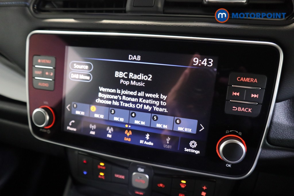 Nissan Leaf N-Connecta Automatic Electric Hatchback - Stock Number (1598527) - 6th supplementary image