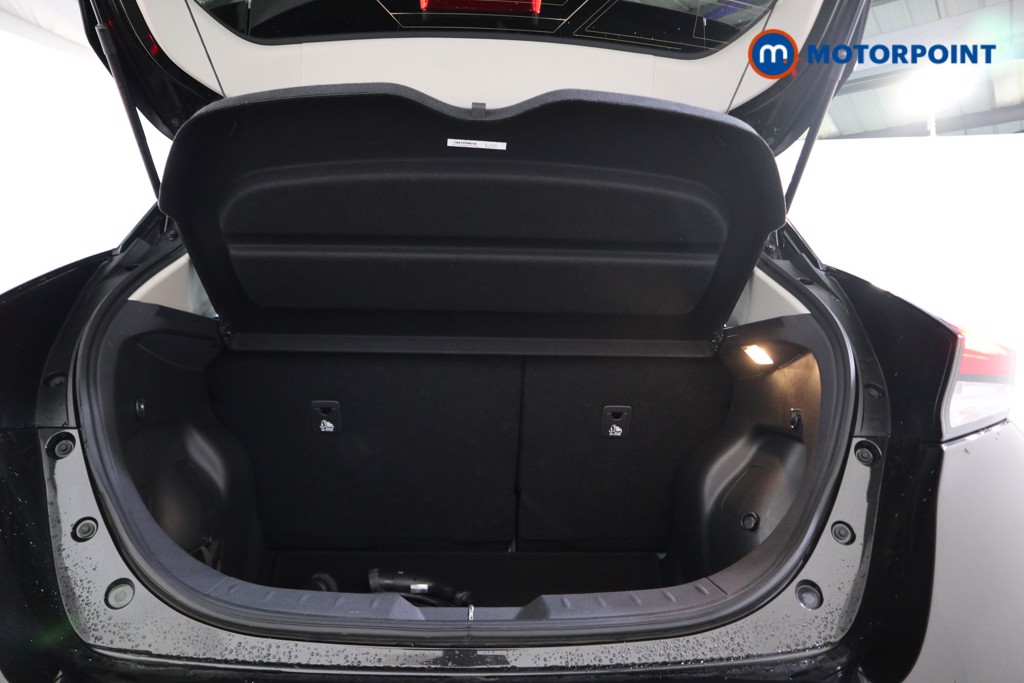 Nissan Leaf N-Connecta Automatic Electric Hatchback - Stock Number (1598527) - 17th supplementary image