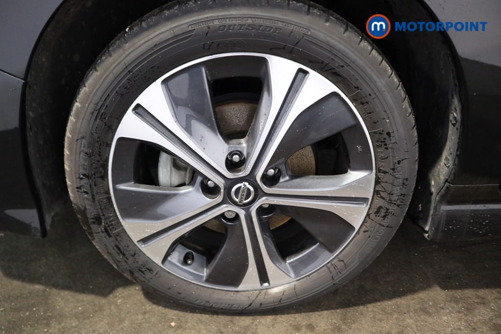 Nissan Leaf N-Connecta Automatic Electric Hatchback - Stock Number (1598527) - 20th supplementary image