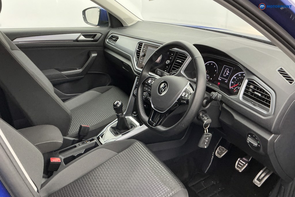 Volkswagen T-Roc Active Manual Petrol SUV - Stock Number (1599394) - 8th supplementary image