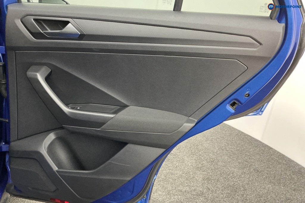 Volkswagen T-Roc Active Manual Petrol SUV - Stock Number (1599394) - 25th supplementary image