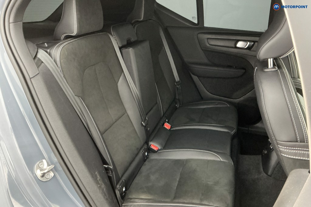 Volvo Xc40 R Design Pro Automatic Petrol Plug-In Hybrid SUV - Stock Number (1599400) - 5th supplementary image