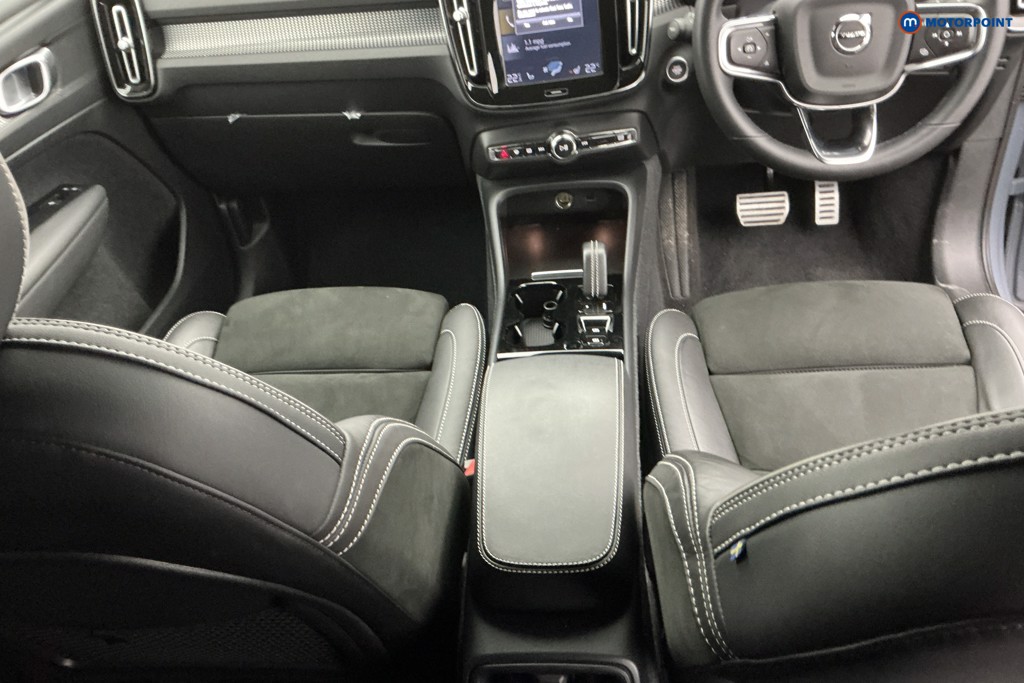 Volvo Xc40 R Design Pro Automatic Petrol Plug-In Hybrid SUV - Stock Number (1599400) - 12th supplementary image