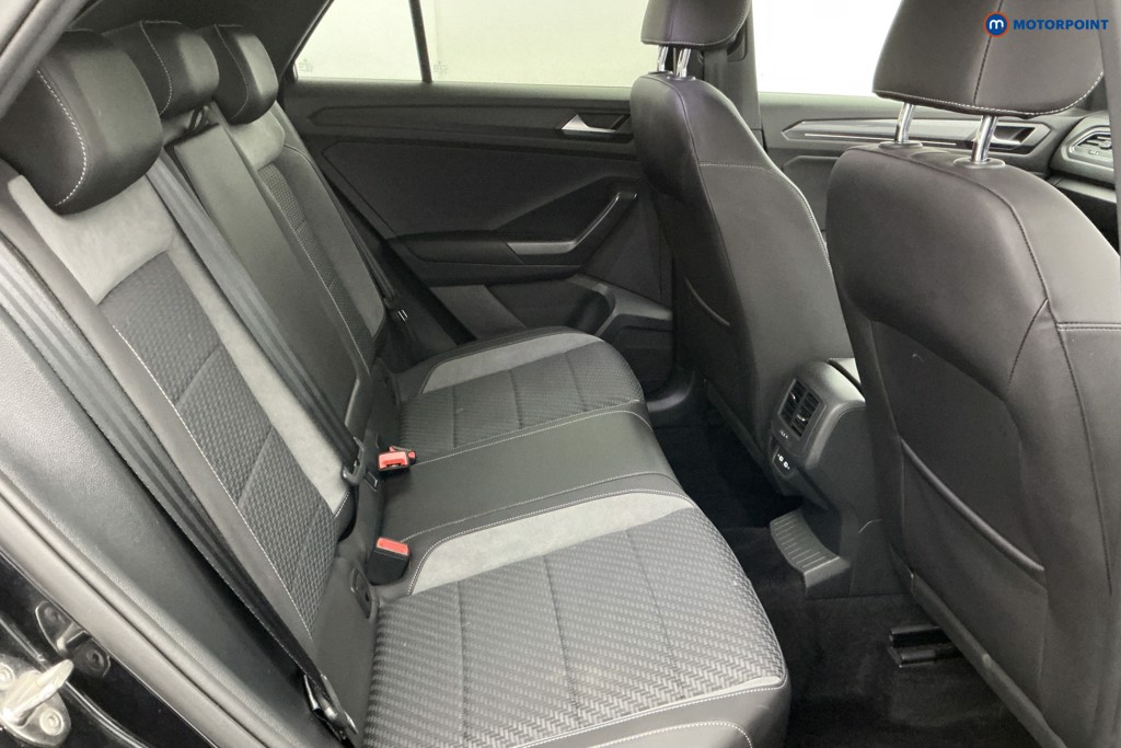 Volkswagen T-Roc R-Line Manual Petrol SUV - Stock Number (1599471) - 5th supplementary image