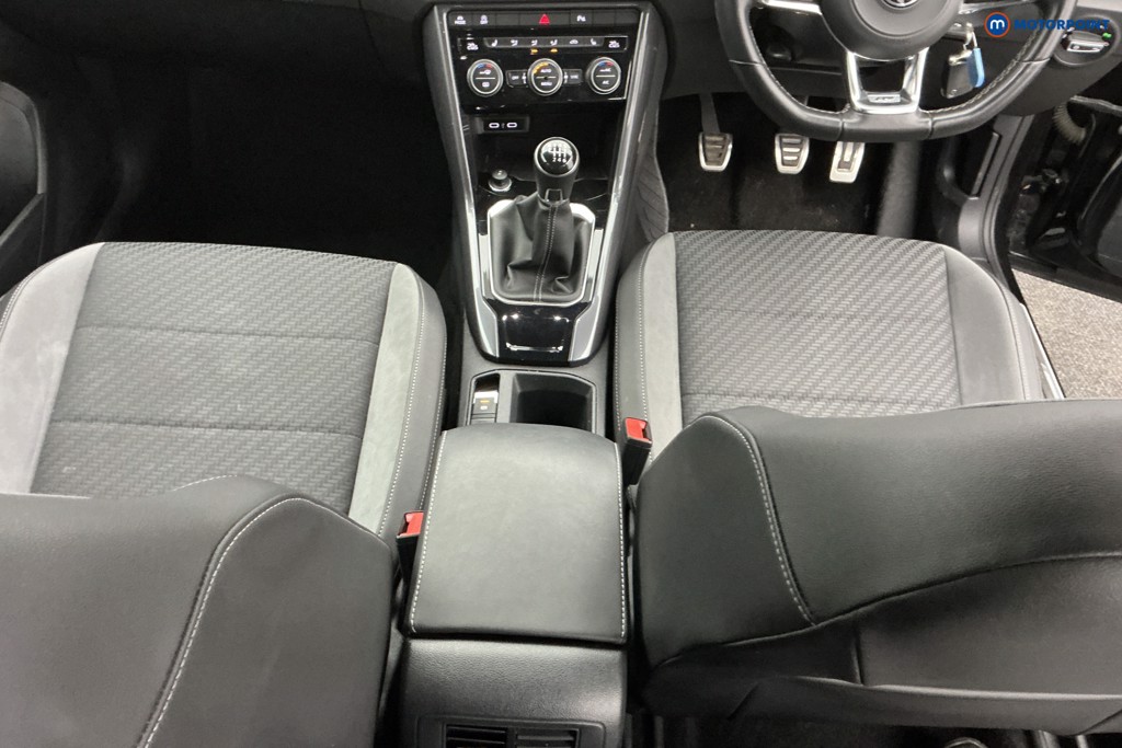 Volkswagen T-Roc R-Line Manual Petrol SUV - Stock Number (1599471) - 11th supplementary image