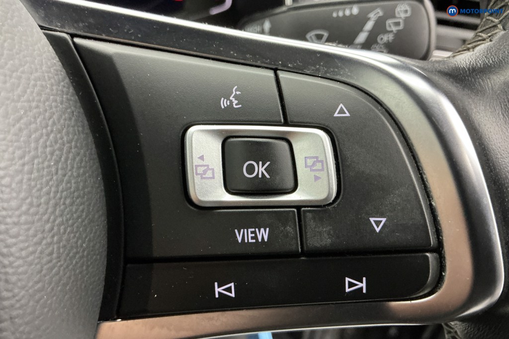 Volkswagen T-Roc R-Line Manual Petrol SUV - Stock Number (1599471) - 20th supplementary image