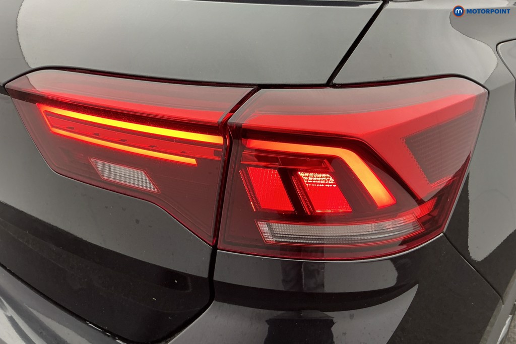 Volkswagen T-Roc R-Line Manual Petrol SUV - Stock Number (1599471) - 31st supplementary image