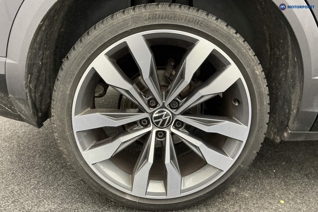 Volkswagen T-Roc R-Line Manual Petrol SUV - Stock Number (1599471) - 36th supplementary image
