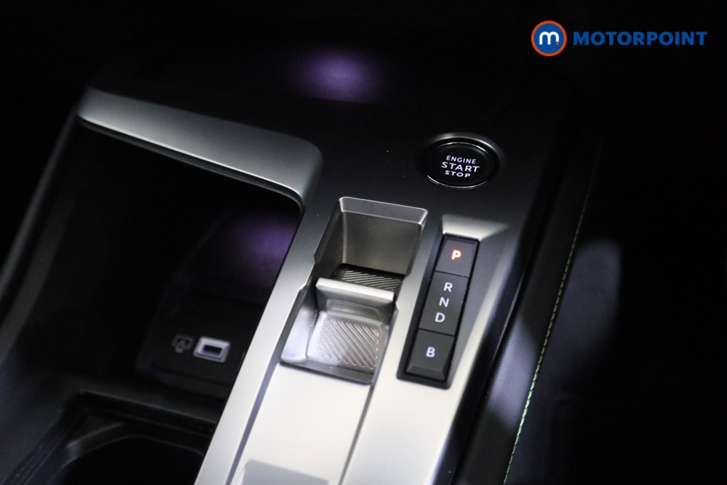 Peugeot 308 GT Automatic Petrol Plug-In Hybrid Hatchback - Stock Number (1600669) - 9th supplementary image