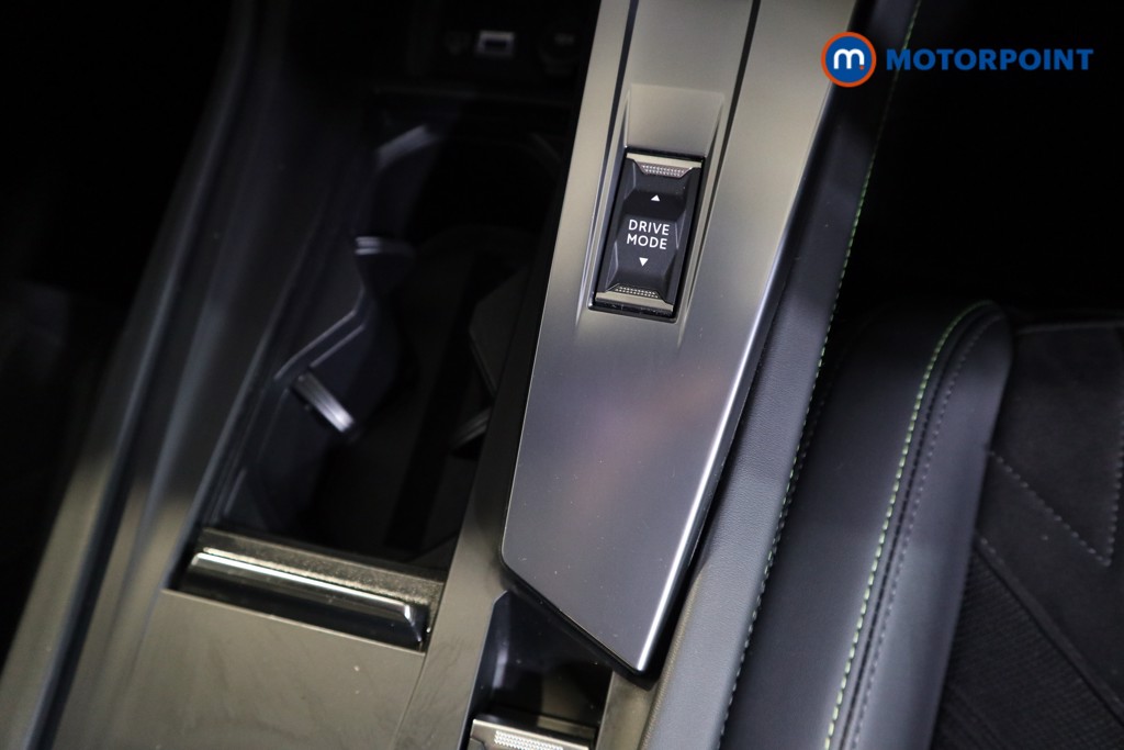 Peugeot 308 GT Automatic Petrol Plug-In Hybrid Hatchback - Stock Number (1600669) - 10th supplementary image