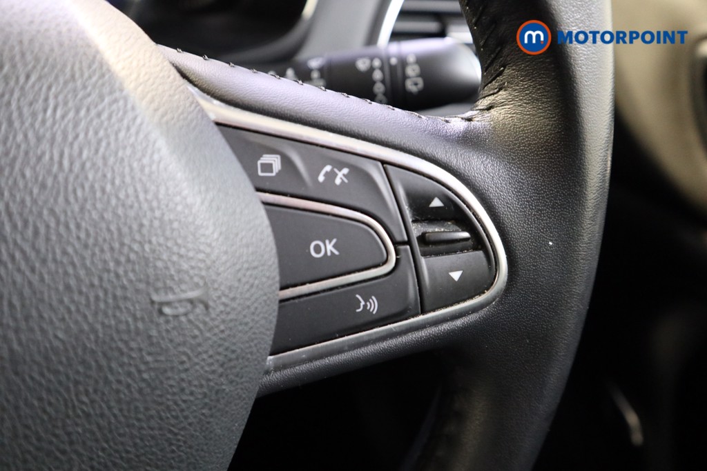 Renault Megane Iconic Manual Petrol Hatchback - Stock Number (1600955) - 4th supplementary image