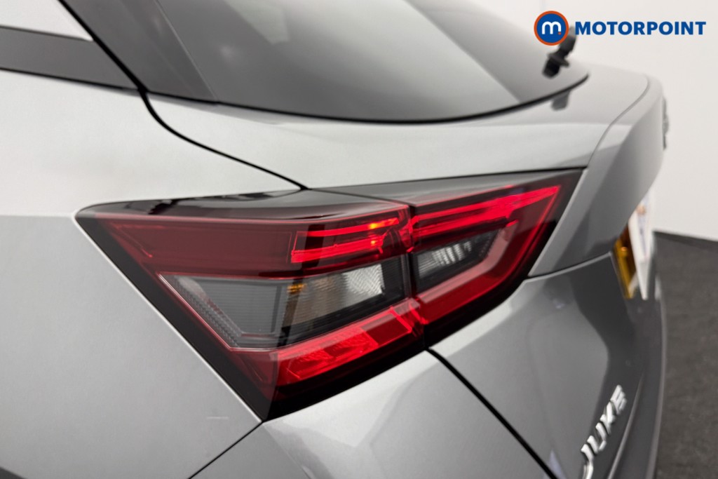 Nissan Juke N-Connecta Automatic Petrol SUV - Stock Number (1601132) - 25th supplementary image