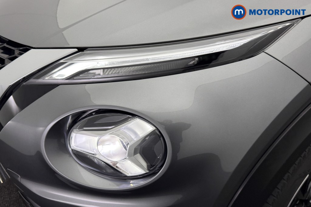 Nissan Juke N-Connecta Automatic Petrol SUV - Stock Number (1601132) - 27th supplementary image