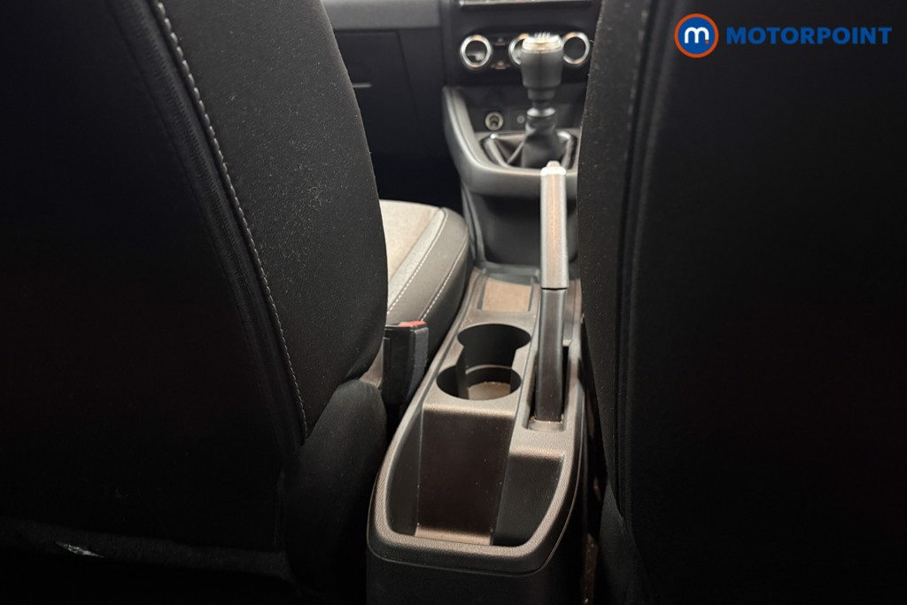 Renault Clio Evolution Manual Petrol Hatchback - Stock Number (1601223) - 24th supplementary image