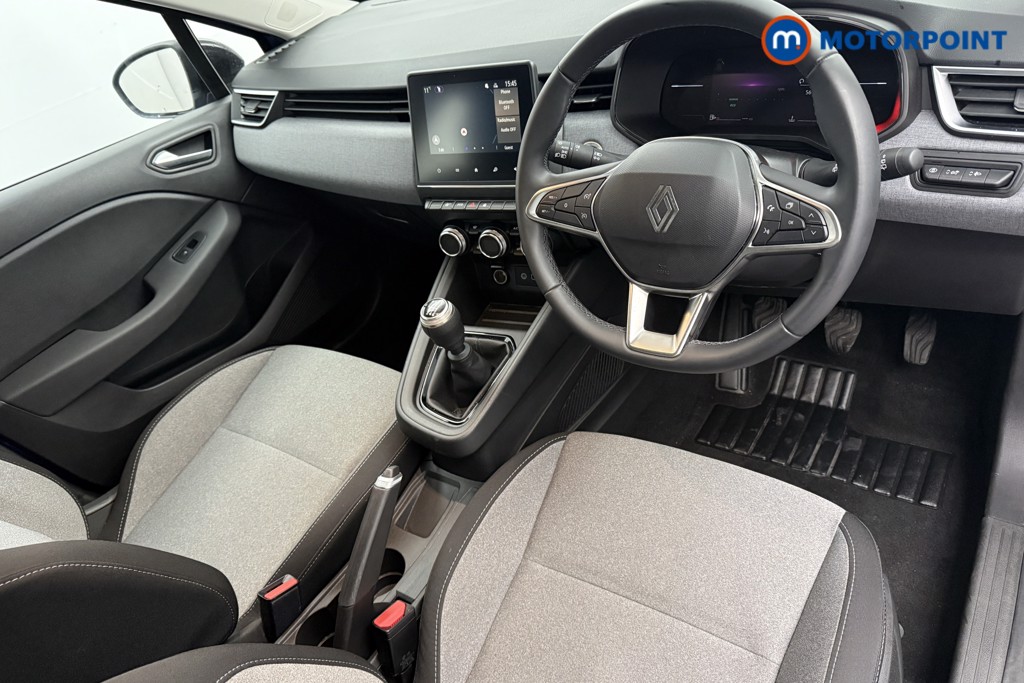 Renault Clio Evolution Manual Petrol Hatchback - Stock Number (1601223) - 1st supplementary image