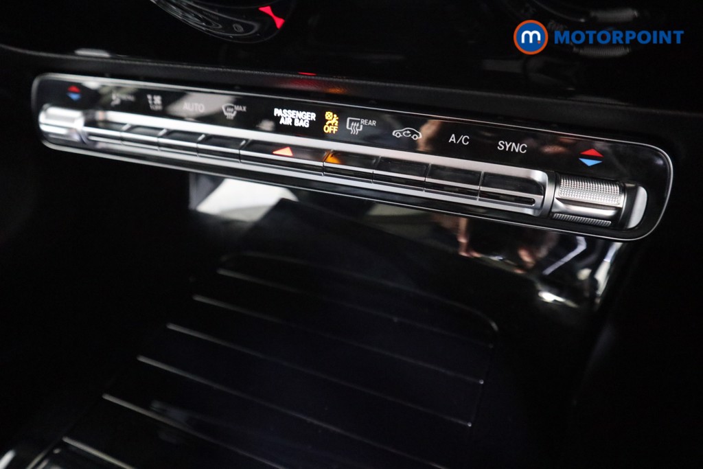 Mercedes-Benz A Class Amg Line Premium Plus Edition Automatic Petrol Hatchback - Stock Number (1602453) - 8th supplementary image