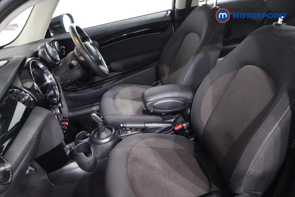 Mini Hatchback Cooper Classic Automatic Petrol Hatchback - Stock Number (1602808) - 4th supplementary image