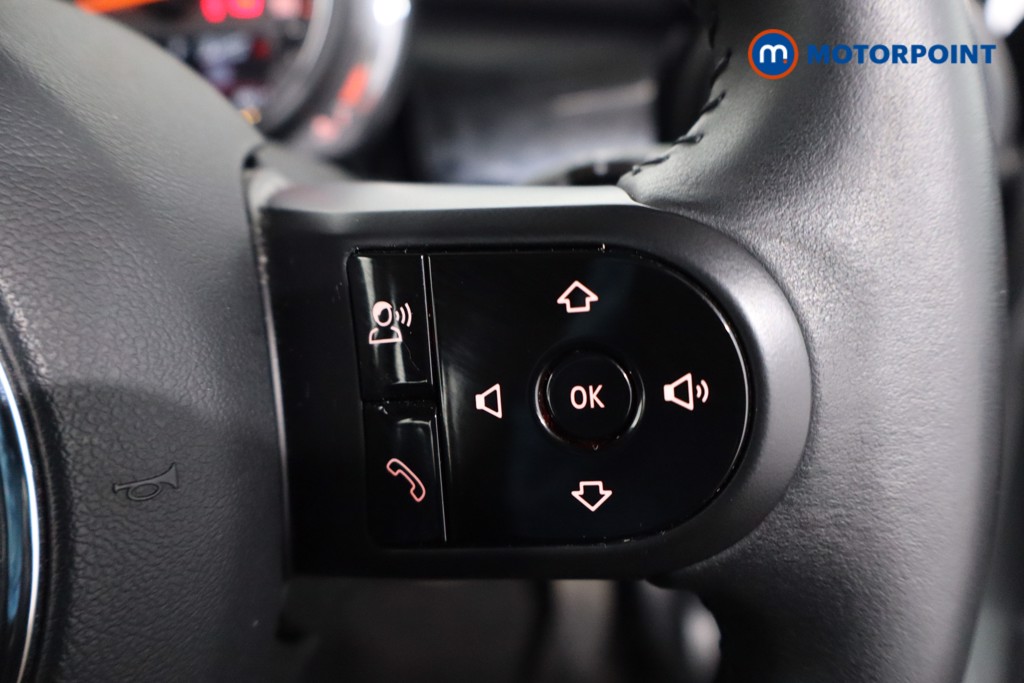 Mini Hatchback Cooper Classic Automatic Petrol Hatchback - Stock Number (1602808) - 8th supplementary image