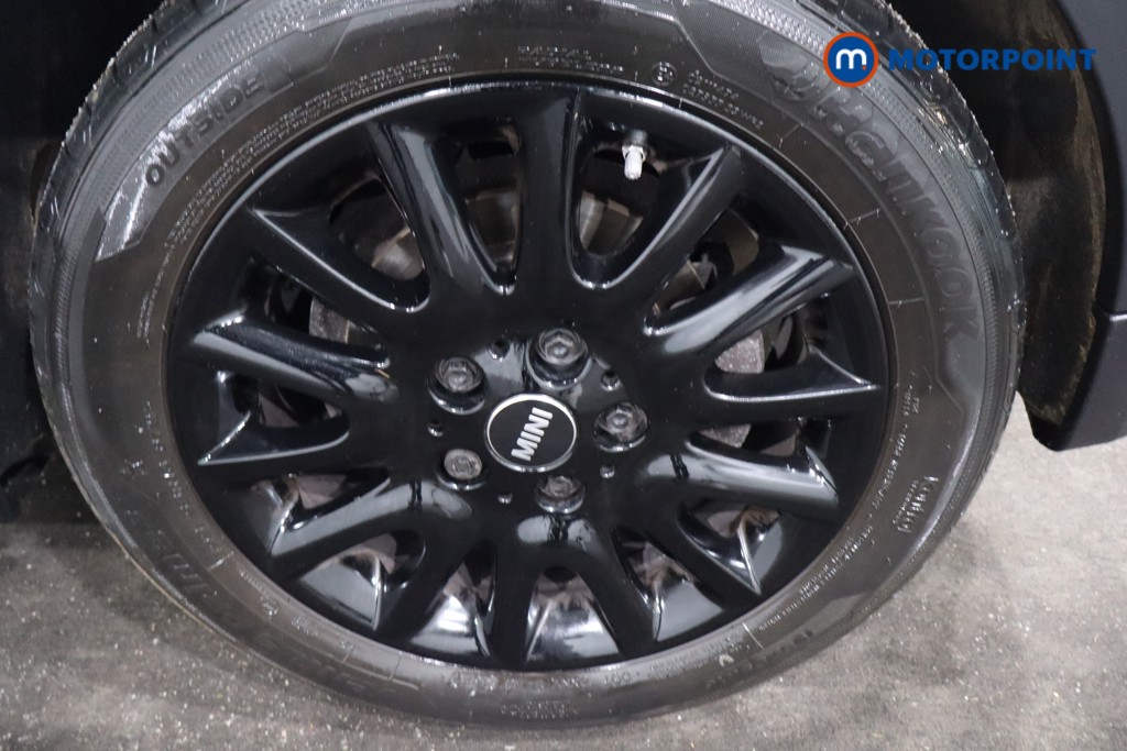 Mini Hatchback Cooper Classic Automatic Petrol Hatchback - Stock Number (1602808) - 11th supplementary image