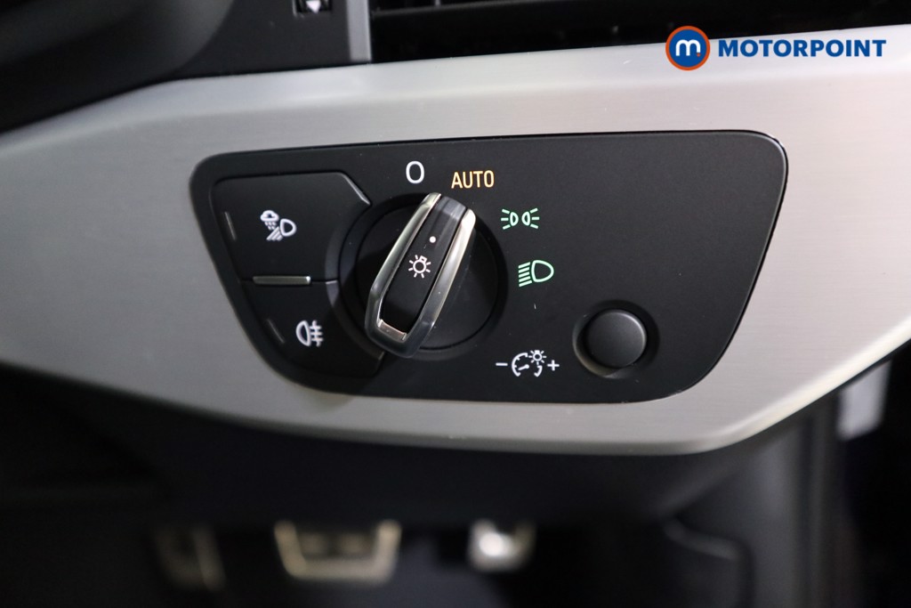Audi A4 S Line Automatic Petrol Saloon - Stock Number (1602894) - 11th supplementary image