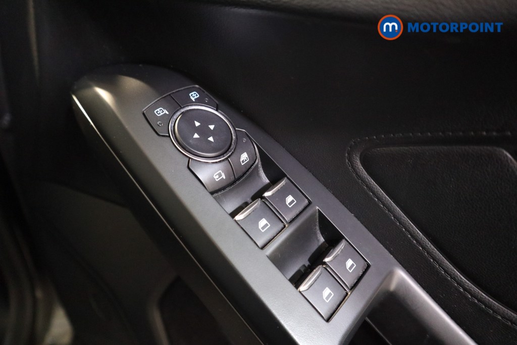 Ford Focus St-Line X Automatic Petrol Hatchback - Stock Number (1603509) - 14th supplementary image