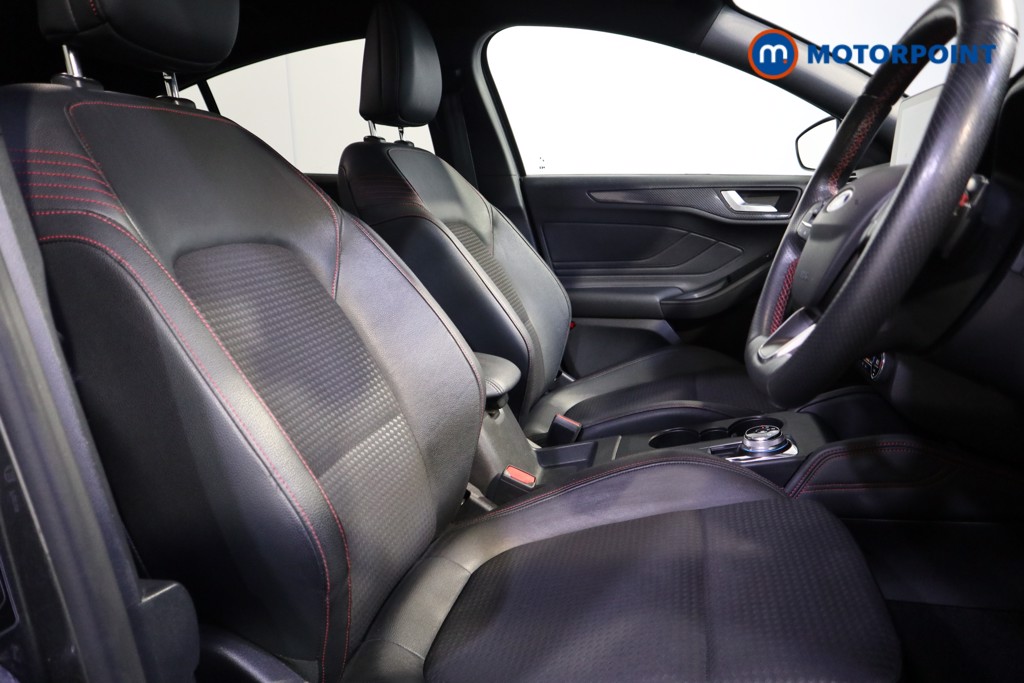 Ford Focus St-Line X Automatic Petrol Hatchback - Stock Number (1603509) - 17th supplementary image