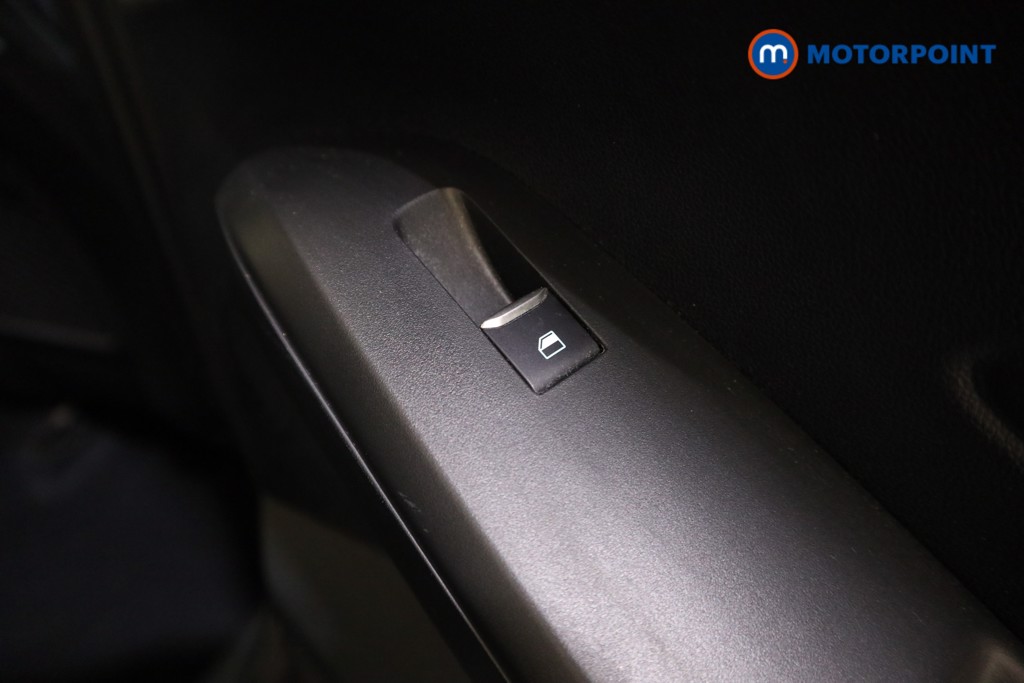 Ford Focus St-Line X Automatic Petrol Hatchback - Stock Number (1603509) - 20th supplementary image