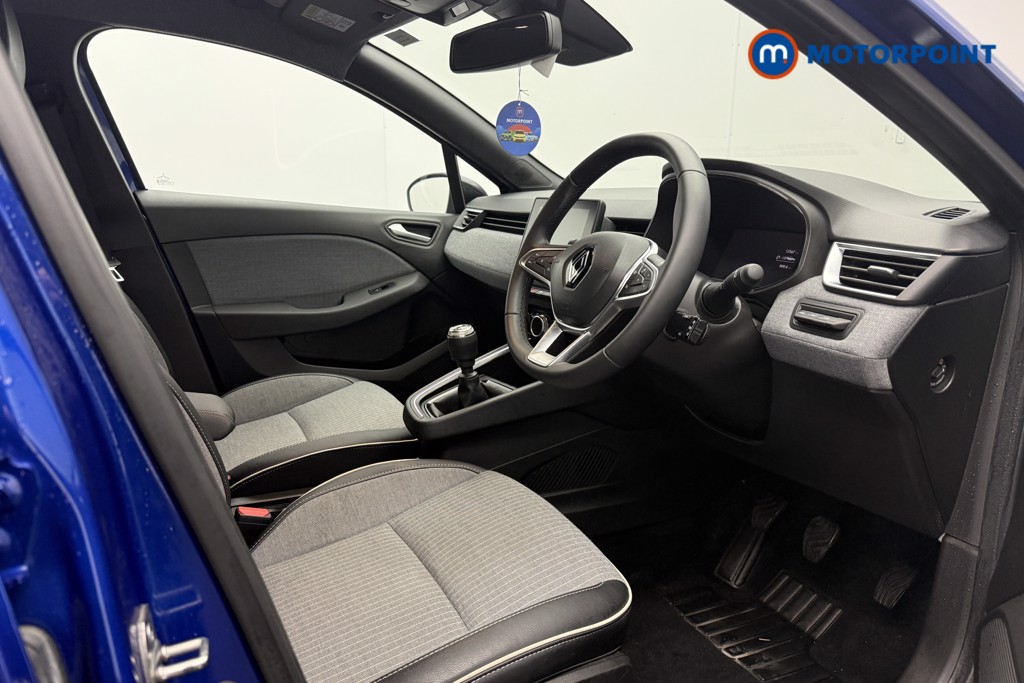 Renault Clio Techno Manual Petrol Hatchback - Stock Number (1604095) - 5th supplementary image