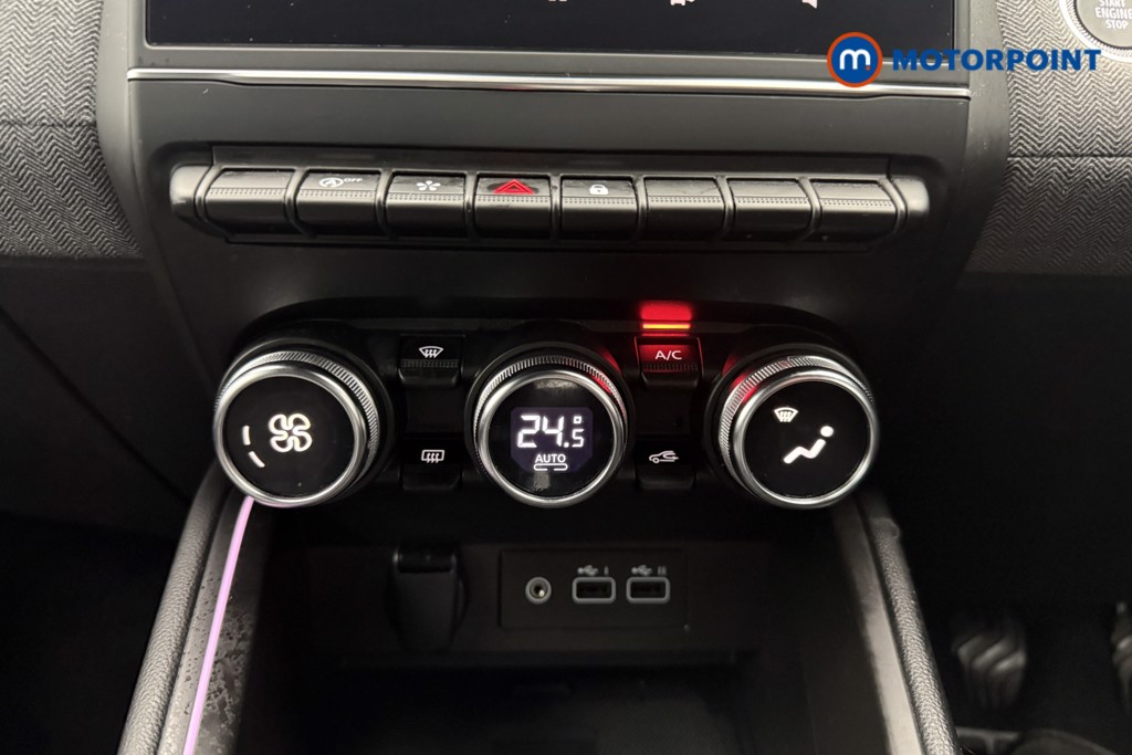 Renault Clio Techno Manual Petrol Hatchback - Stock Number (1604095) - 17th supplementary image