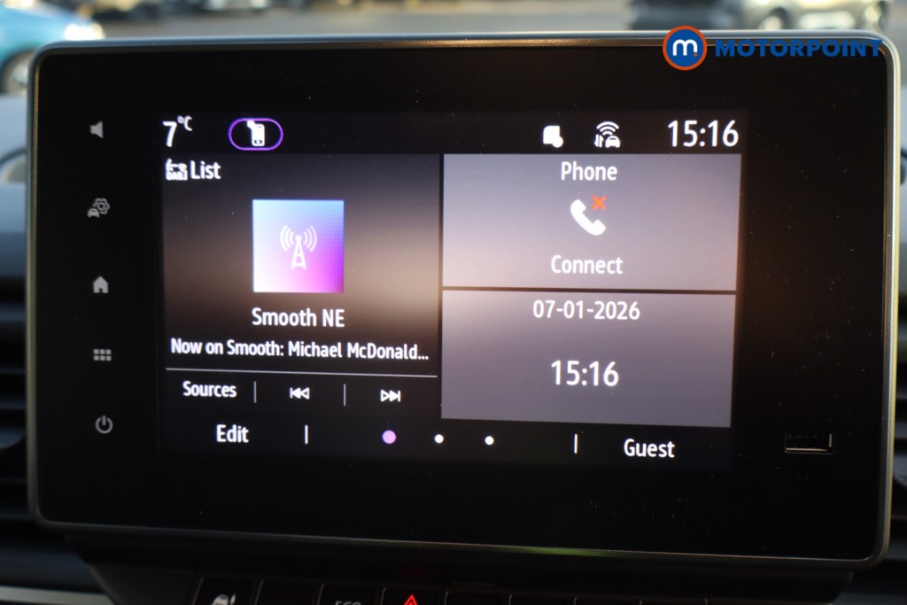 Renault Trafic Advance Automatic Electric Panel Van - Stock Number (1604188) - Drivers side