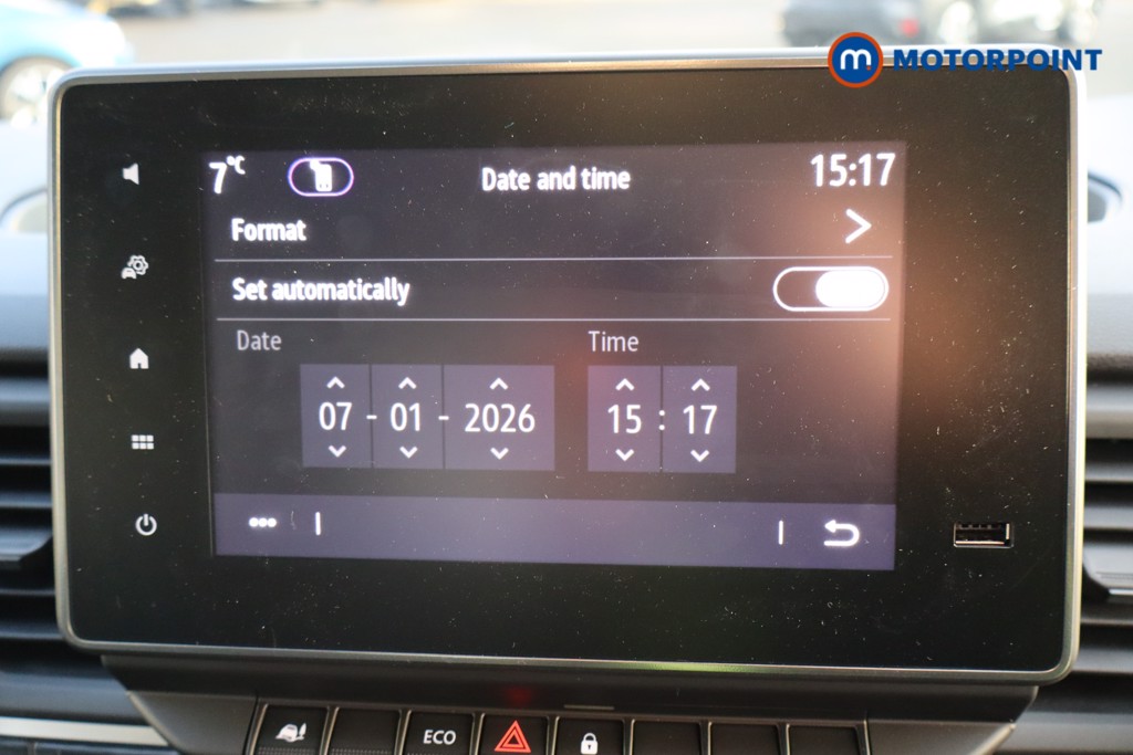 Renault Trafic Advance Automatic Electric Panel Van - Stock Number (1604188) - Passenger side rear corner