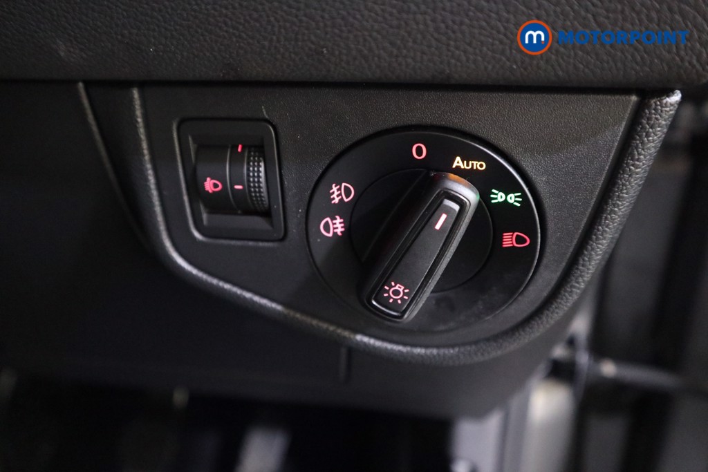 Volkswagen Polo Match Manual Petrol Hatchback - Stock Number (1604274) - 10th supplementary image