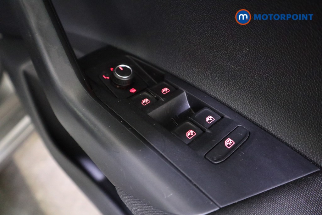 Volkswagen Polo Match Manual Petrol Hatchback - Stock Number (1604274) - 12th supplementary image