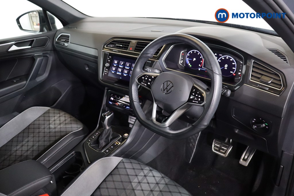 Volkswagen Tiguan R-Line Automatic Petrol SUV - Stock Number (1604280) - 1st supplementary image