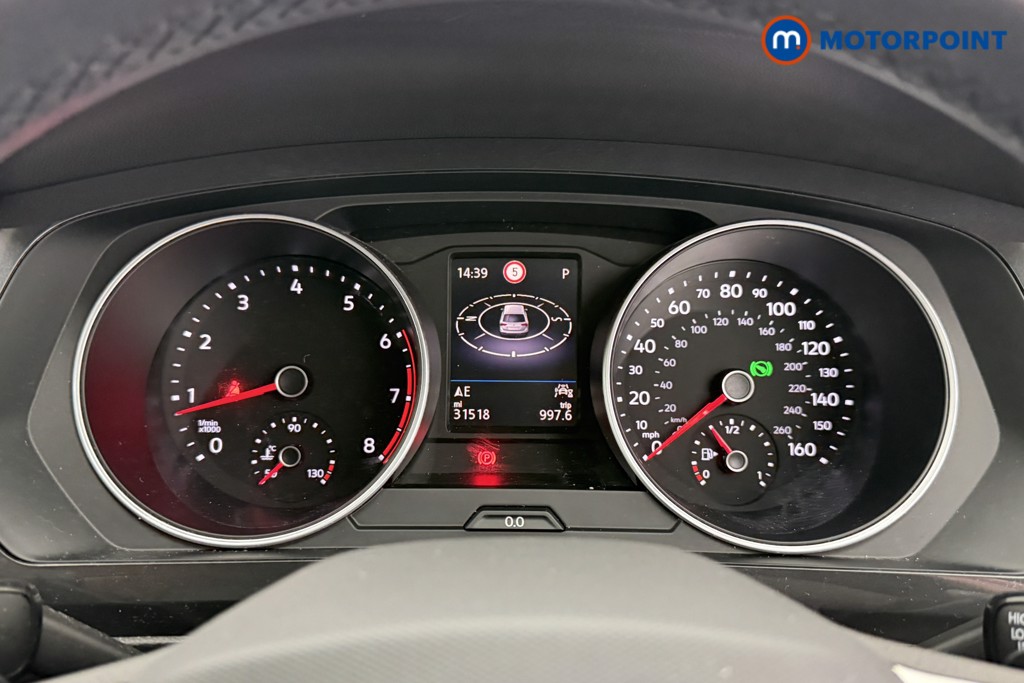 Volkswagen Tiguan Life Automatic Petrol SUV - Stock Number (1605227) - 5th supplementary image