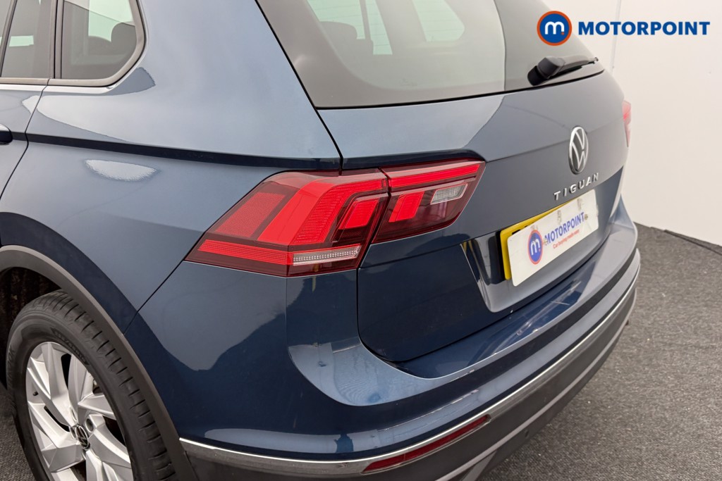 Volkswagen Tiguan Life Automatic Petrol SUV - Stock Number (1605227) - 27th supplementary image