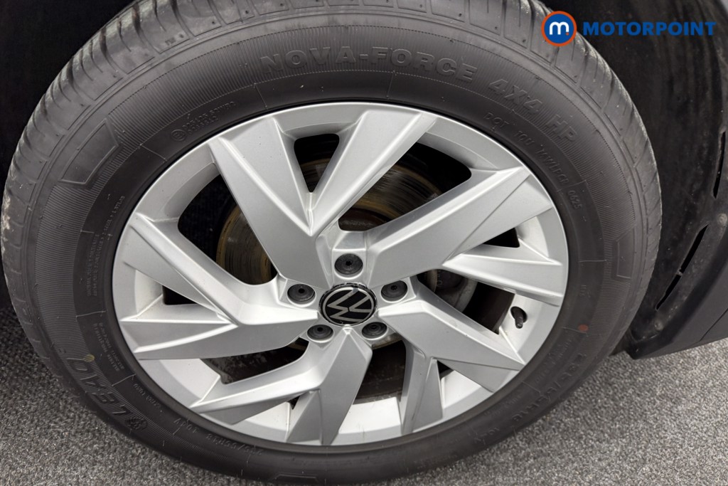 Volkswagen Tiguan Life Automatic Petrol SUV - Stock Number (1605227) - 33rd supplementary image