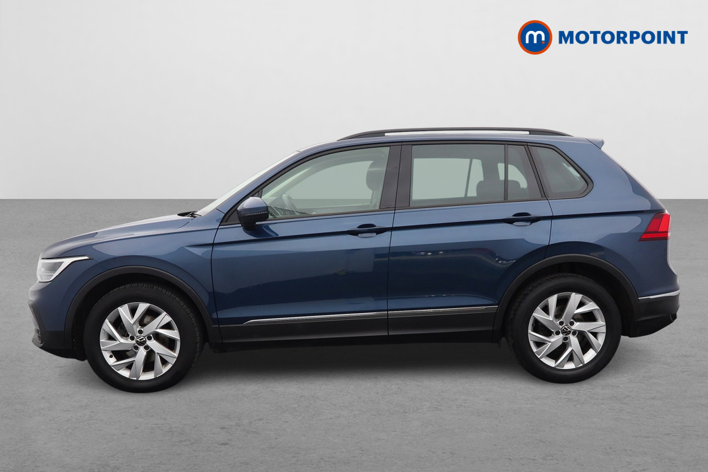 Volkswagen Tiguan Life Automatic Petrol SUV - Stock Number (1605227) - Passenger side