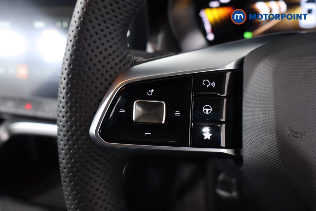 Mg Motor Uk ZS Trophy Automatic Petrol-Electric Hybrid SUV - Stock Number (1605310) - 7th supplementary image