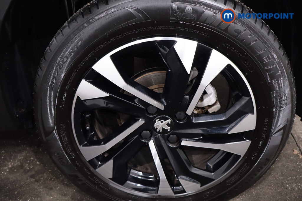 Peugeot 2008 Allure Manual Petrol SUV - Stock Number (1605370) - 12th supplementary image