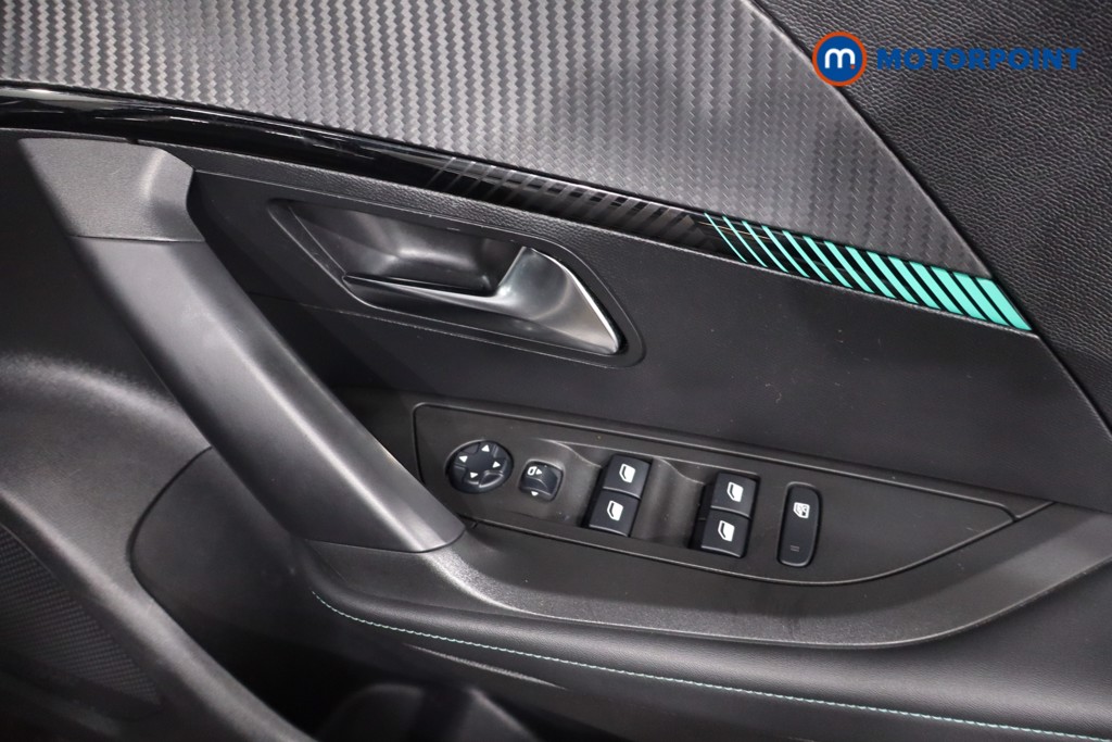 Peugeot 2008 Allure Manual Petrol SUV - Stock Number (1605370) - 26th supplementary image