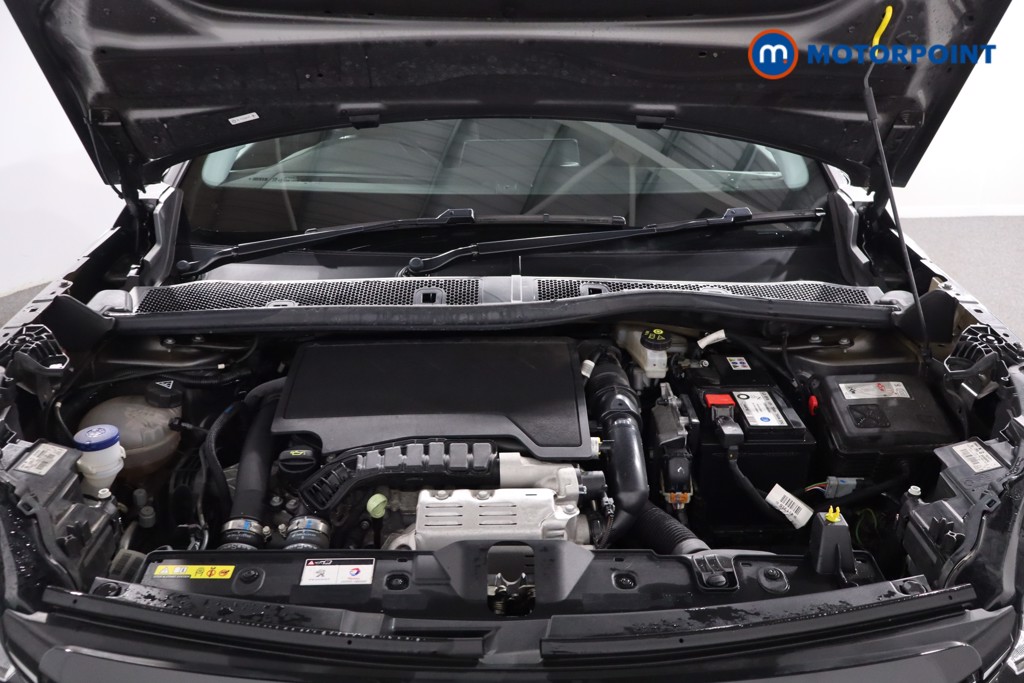 Peugeot 2008 Allure Manual Petrol SUV - Stock Number (1605370) - 33rd supplementary image