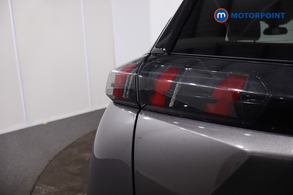 Peugeot 2008 Allure Manual Petrol SUV - Stock Number (1605370) - 35th supplementary image