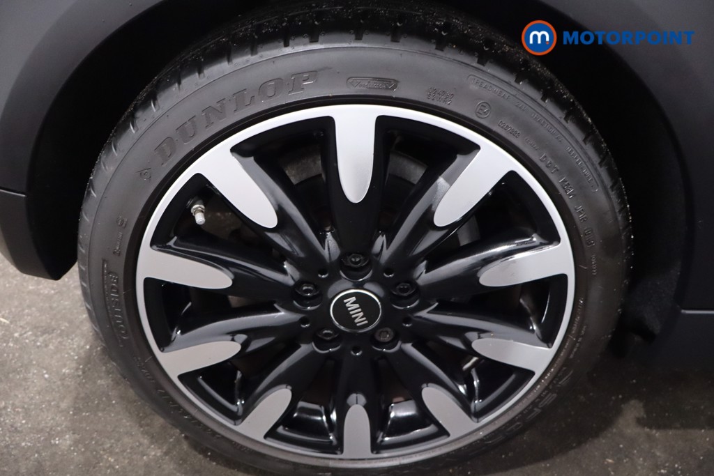 Mini Hatchback Cooper S Exclusive Automatic Petrol Hatchback - Stock Number (1605476) - 9th supplementary image